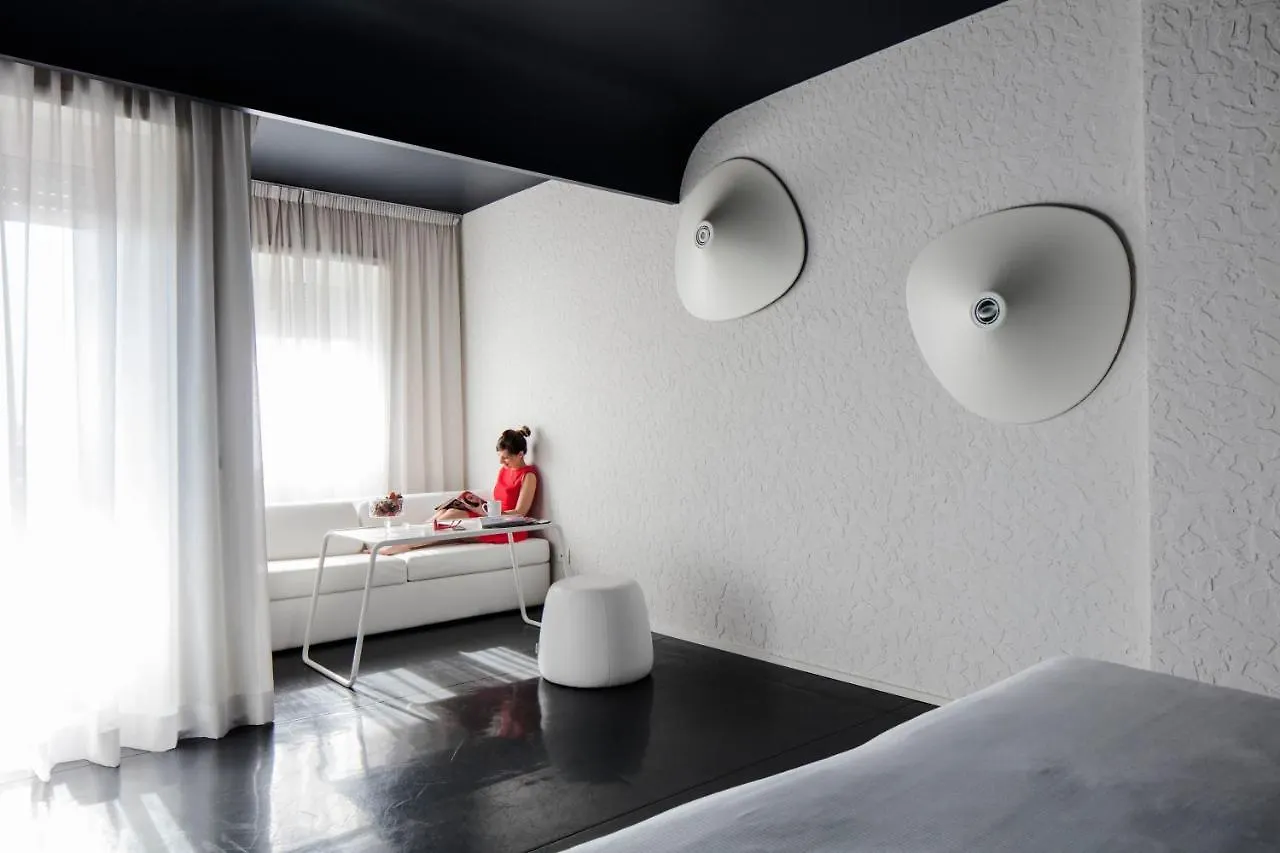 Hotel Ripa Roma 4*,  Italia