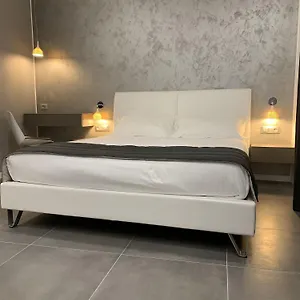 Bossi Apart-hotel