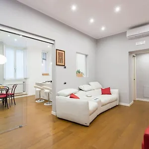 White House In Apartamento
