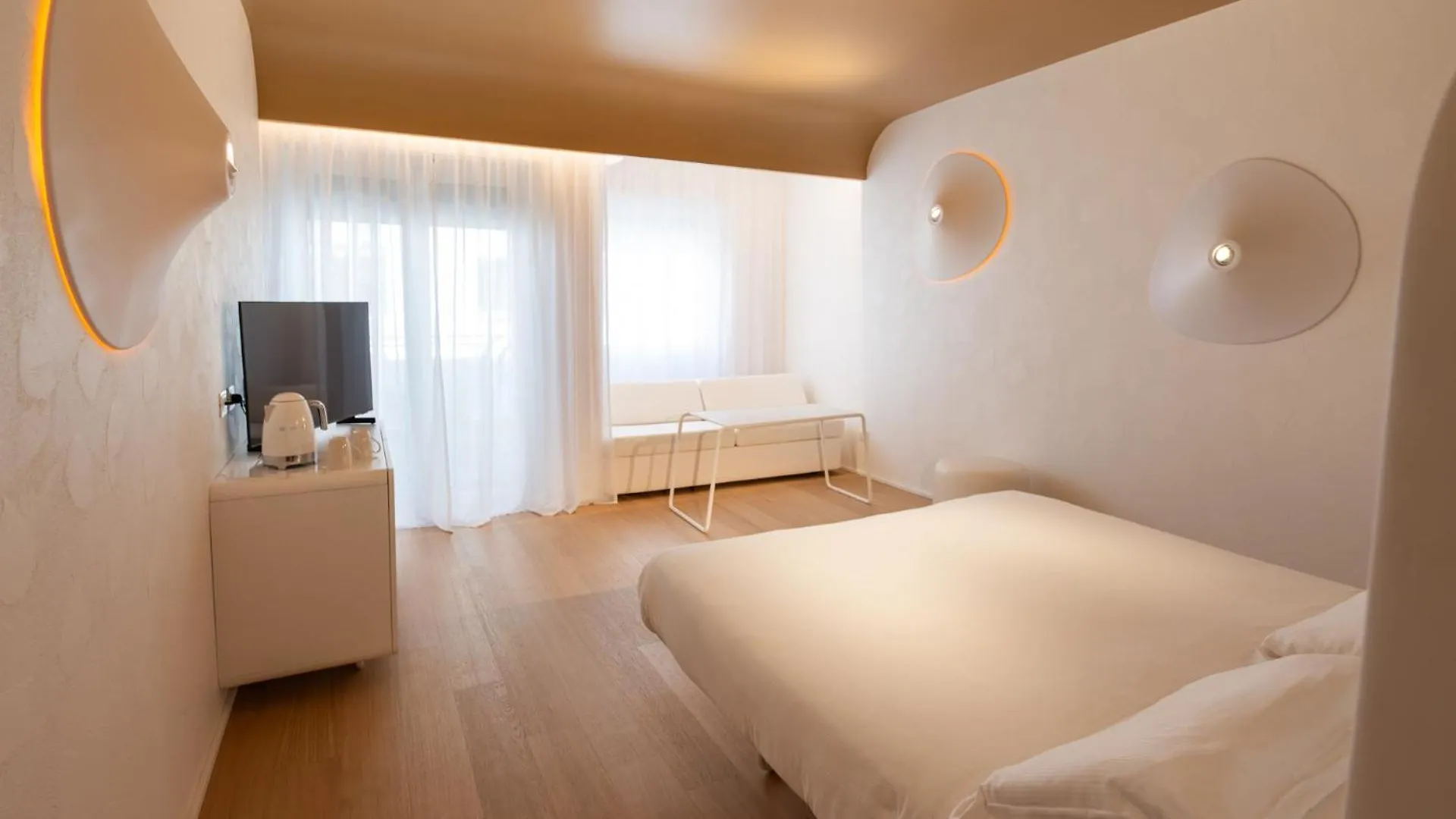 Hotel Ripa Roma 4*, Řím